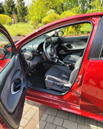 Toyota Yaris cena 69000 przebieg: 37000, rok produkcji 2021 z Krzeszowice małe 92
